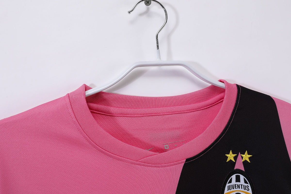 MAILLOT RETRO JUVENTUS EXTERIEUR 2011/2012