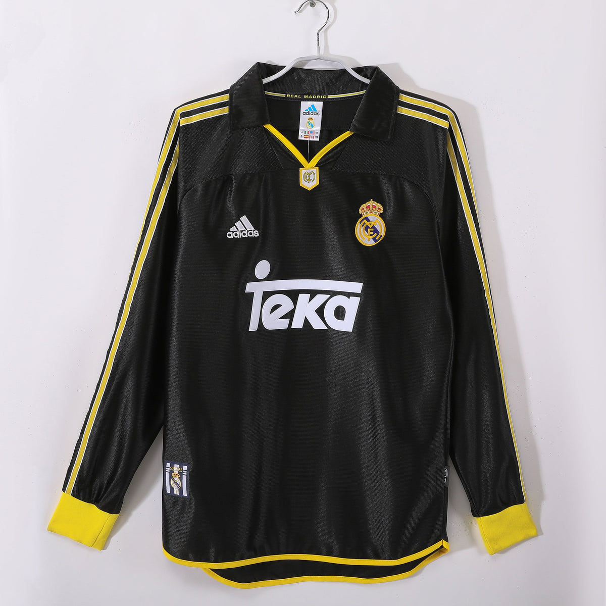 MAILLOT RETRO REAL MADRID EXTERIEUR 1999/2000