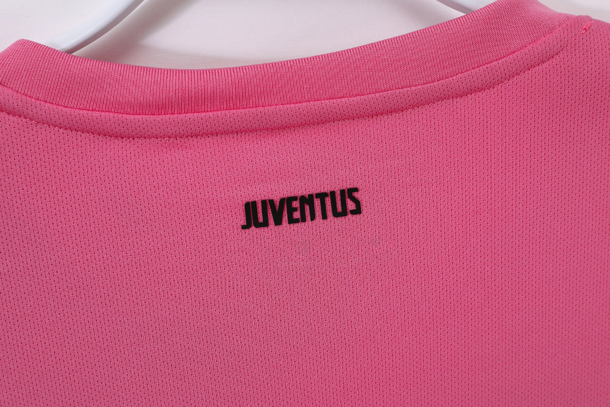MAILLOT RETRO JUVENTUS EXTERIEUR 2011/2012