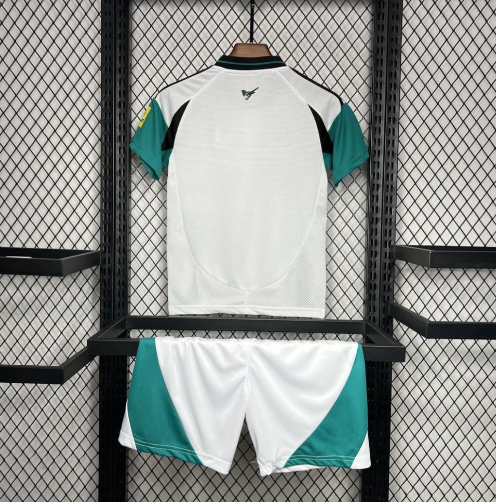 Kit Enfant Newcastle 2024-25